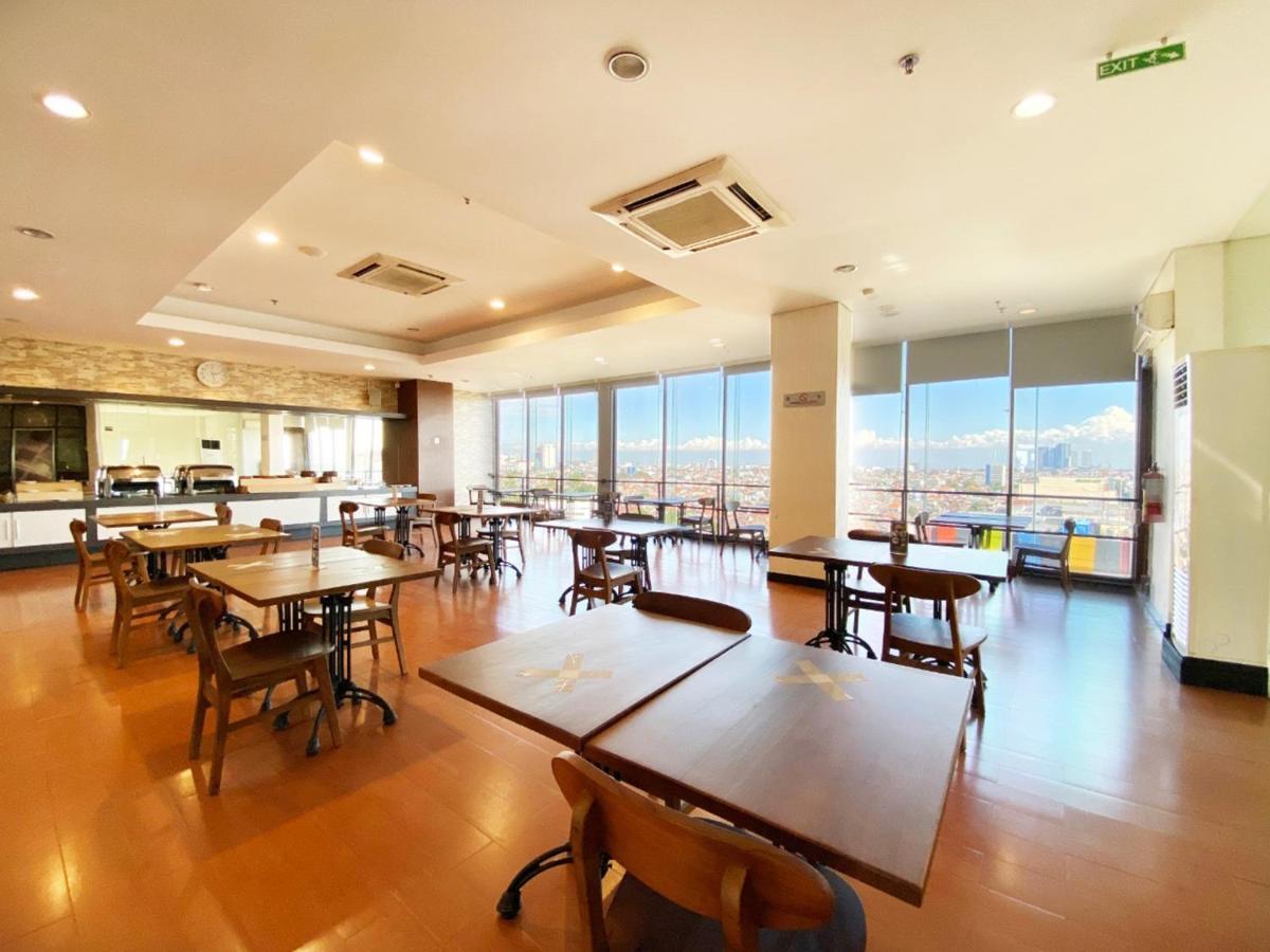 Hotel 88 Embong Malang Tunjungan Surabaya By Wh - Breakfast With The Best View On The Highest Floor And Strategic Location In The City Center Екстериор снимка
