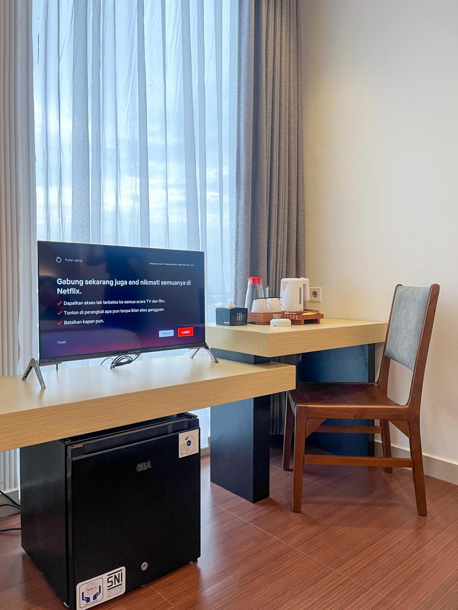Hotel 88 Embong Malang Tunjungan Surabaya By Wh - Breakfast With The Best View On The Highest Floor And Strategic Location In The City Center Екстериор снимка