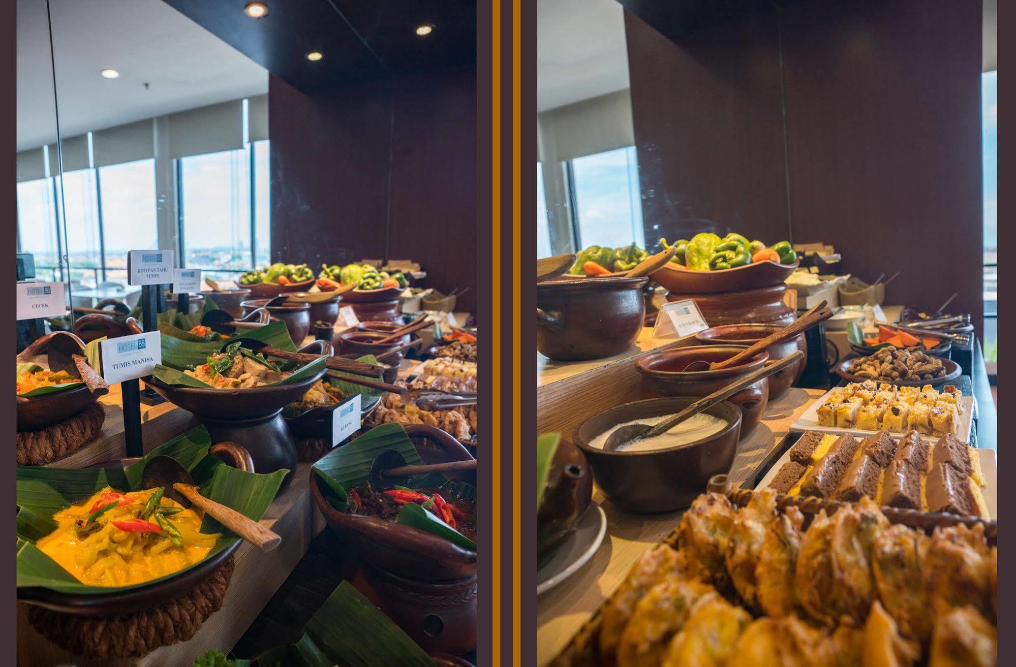 Hotel 88 Embong Malang Tunjungan Surabaya By Wh - Breakfast With The Best View On The Highest Floor And Strategic Location In The City Center Екстериор снимка